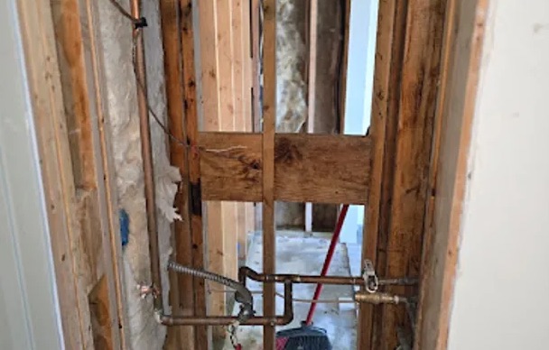 Frozen Pipe Water Removal in Perris, CA